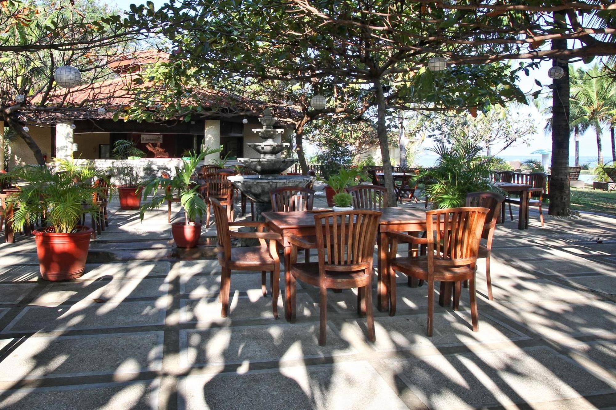 Club Punta Fuego Hotel Nasugbu Exterior photo