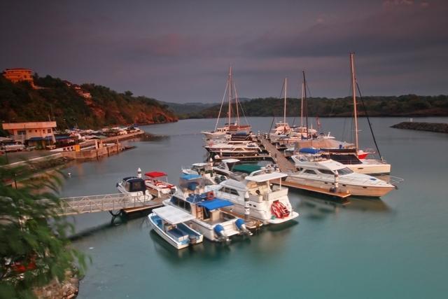 Club Punta Fuego Hotel Nasugbu Exterior photo